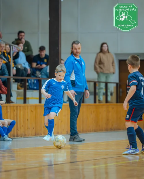 Halový turnaj U9 o Pohár predsedu ObFZ N. Zámky – fotografia 13
