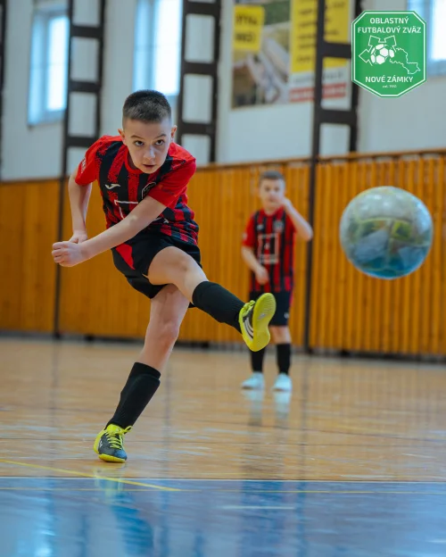 Halový turnaj U9 o Pohár predsedu ObFZ N. Zámky – fotografia 38