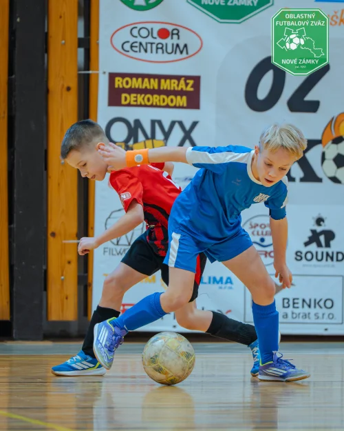 Halový turnaj U9 o Pohár predsedu ObFZ N. Zámky – fotografia 59