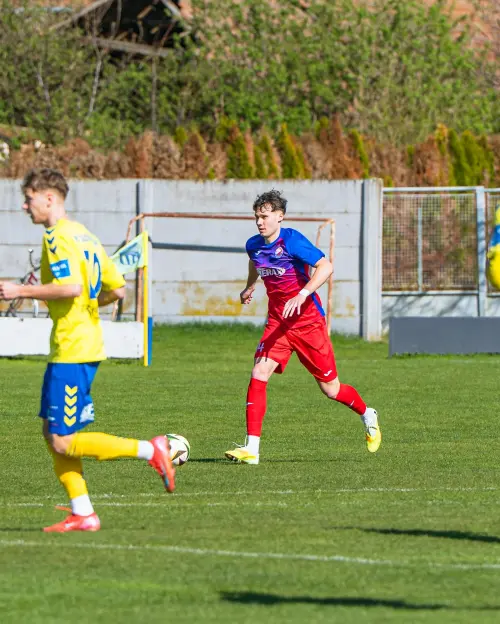 ŠK Kmeťovo-FK Slovan Šahy – fotografia 21