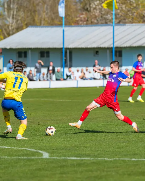 ŠK Kmeťovo-FK Slovan Šahy – fotografia 36