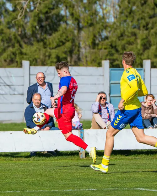 ŠK Kmeťovo-FK Slovan Šahy – fotografia 37