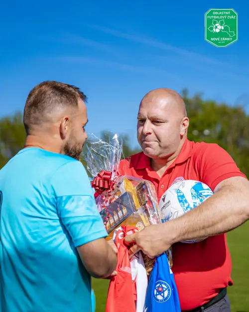 OFK Maňa-TJ Trávnica – fotografia 3