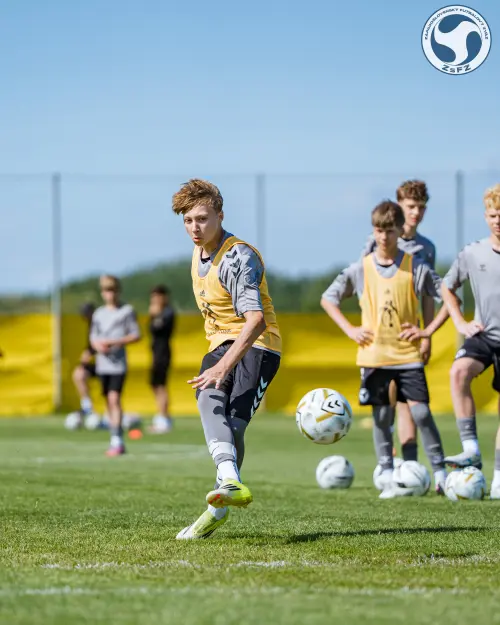 Medzinárodný turnaj V4 regional cup u14 Gyirmot – fotografia 61