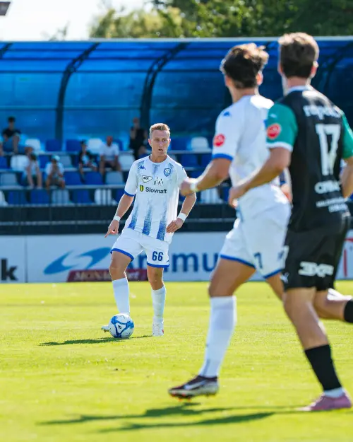 ŠTK Šamorín - OFK Dynamo Malženice – fotografia 12